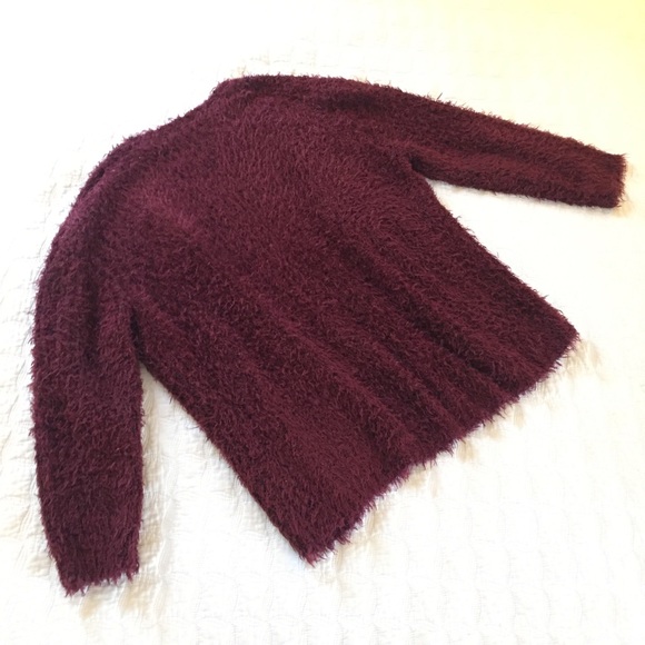 Kensie | Burgundy Furry Teddy Coat | Large - Picture 4 of 4